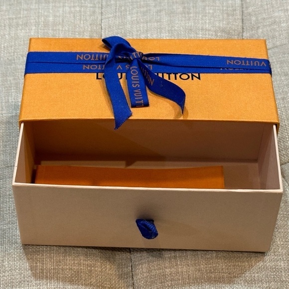 Louis Vuitton Drawer Box for Sunglasses - Excellent Used Condition - Picture 4 of 7
